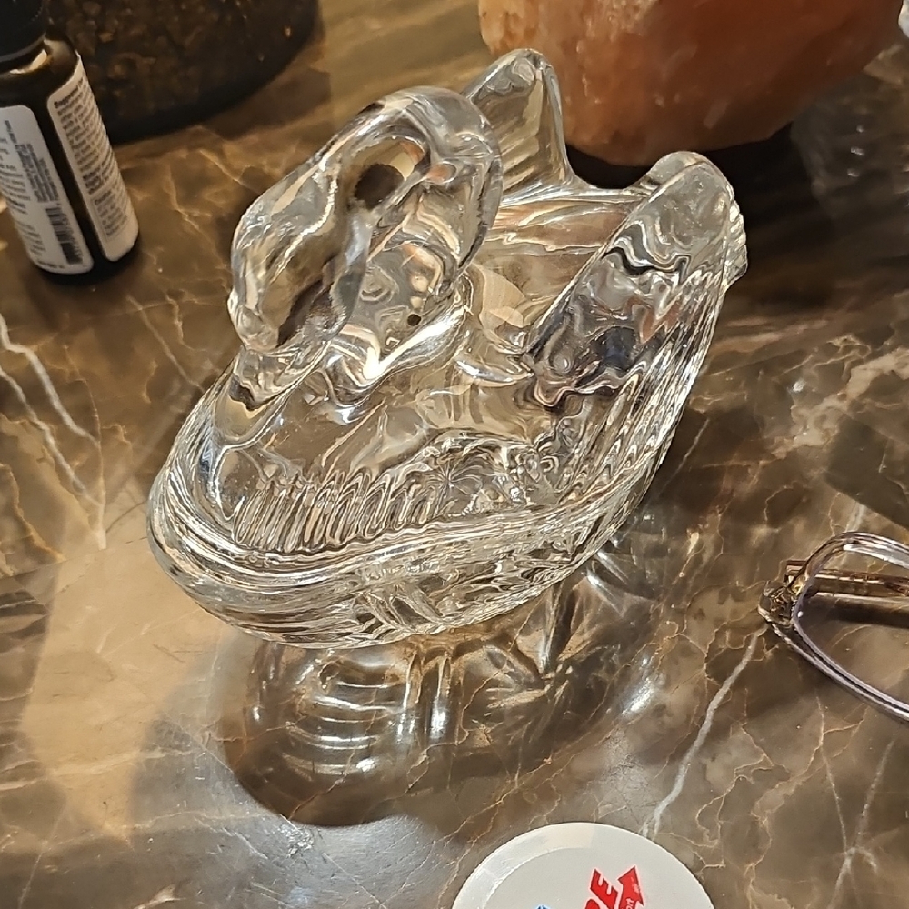 Clear Glass Lidded Swan Figurine New